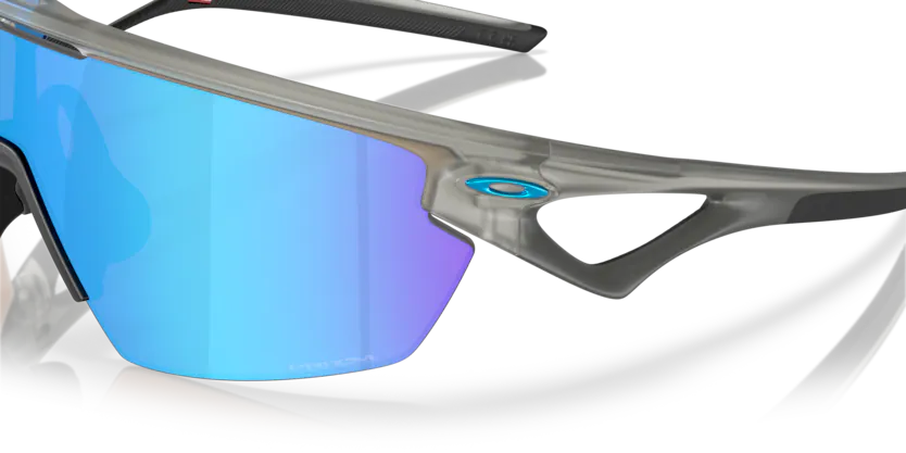 Oakley Sphaera 940320 Matte Grey Prizm Sapphire