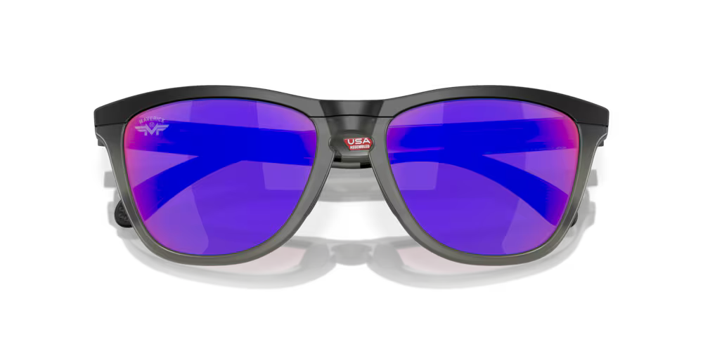 Oakley Frogskins Range Maverick
Vinales Özel Seri Matte Black Prizm Road