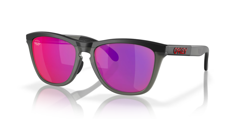 Oakley Frogskins Range Maverick
Vinales Özel Seri Matte Black Prizm Road