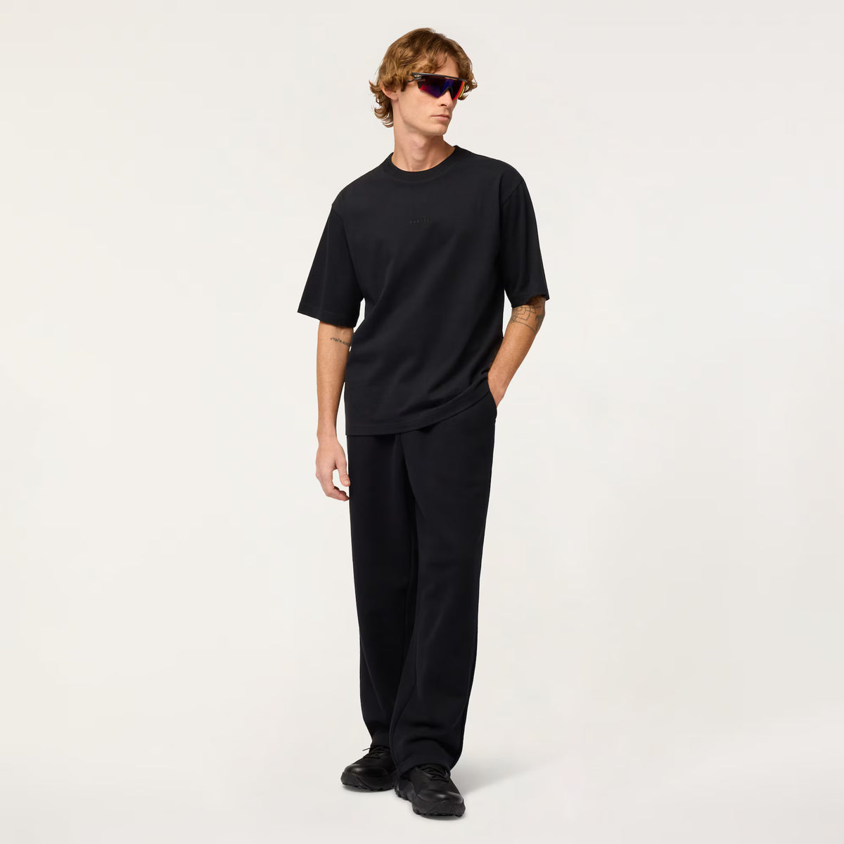 Oakley Soho Gen SS Tee FOA407454-02E Blackout Erkek Tişört