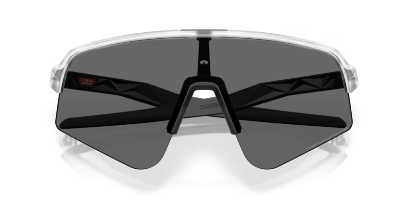 Oakley Sutro Lite Sweep 946539 Matte Clear Clear to Black Iridium Photochromic