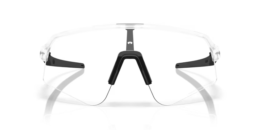 Oakley Sutro Lite Sweep 946539 Matte Clear Clear to Black Iridium Photochromic