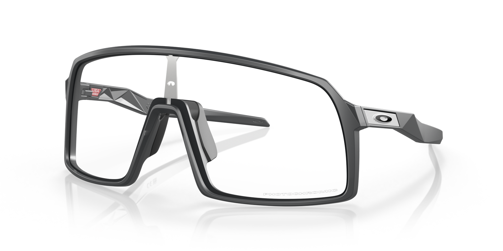 Oakley Sutro Matte Carbon Clear Photochromic