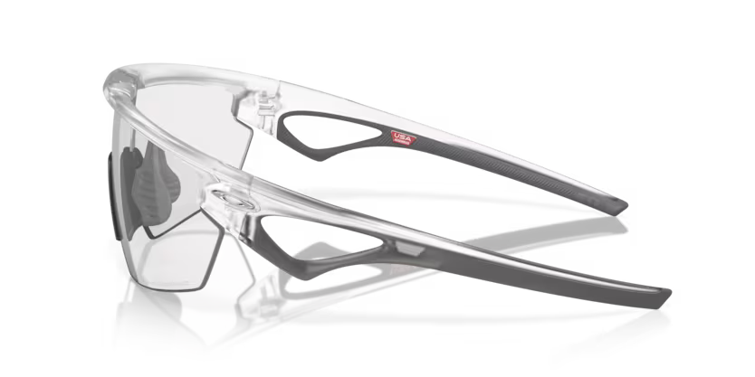 Oakley  Sphaera Matte Clear Clear to Black Iridium Photochromic