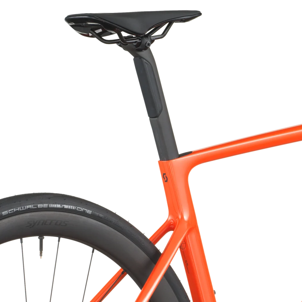 Scott Addict RC 30 Karbon Yol Bisikleti Flame Orange 2026